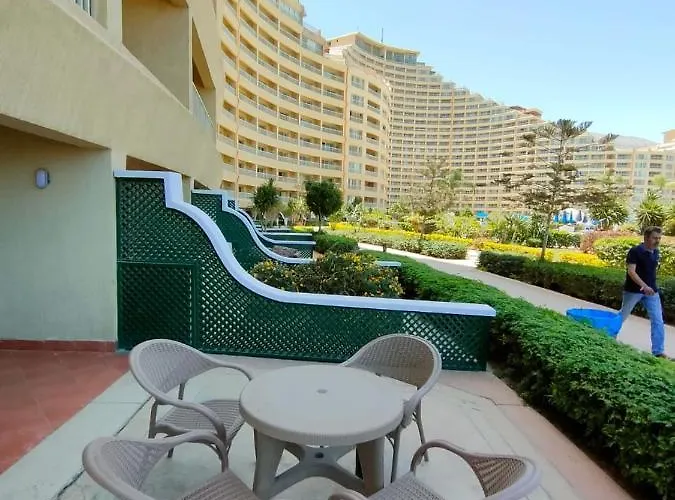 Belavento Elgalala 3 Bed With Roof Apartment *